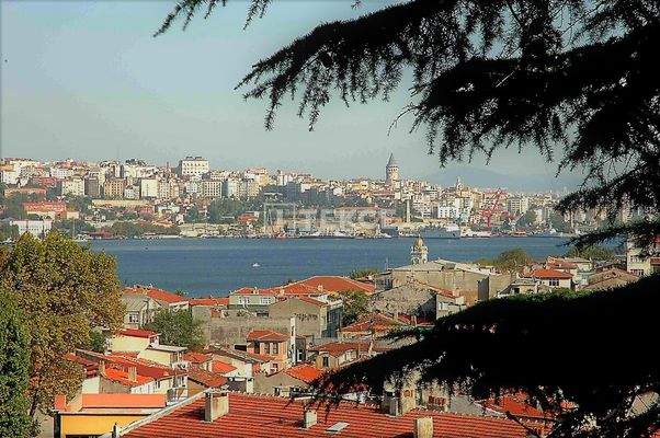 Touristic Historical Mansion in Fatih with Halic and Sea Views