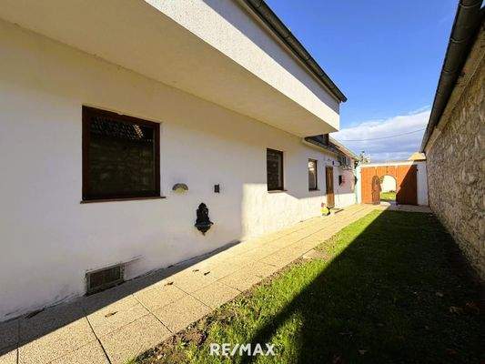 7 Hofansicht Wohnung