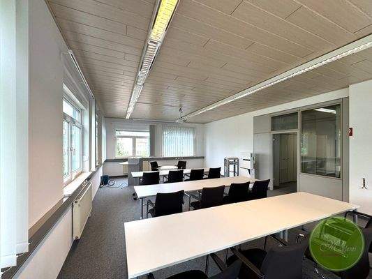 Büro- oder Schulungsraum ... 