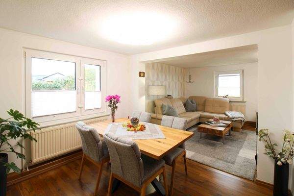 Essbereich im Wohnzimmer