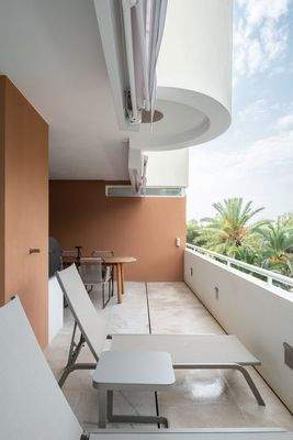 Luxuriöses Wohnen in Bendinat, Mallorca: Exquisite 3-Schlafzimmer-Wohnung