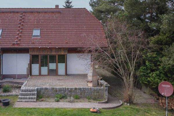 Außenansicht Rückseite