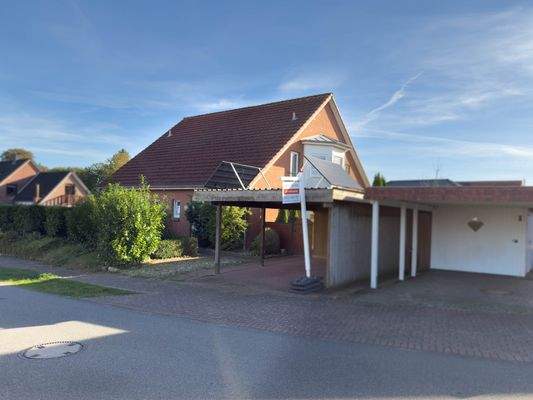 Blick auf die Immobilie 