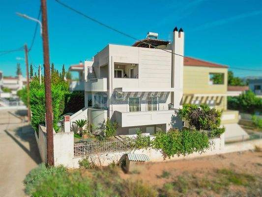 c0c317f7ad104c74a081929f751ca836-original