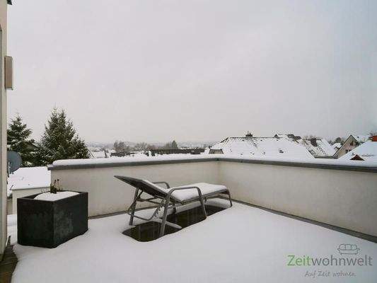 Dachbalkon im Winter