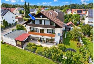 Schöne Dachgeschoss-Wohnung