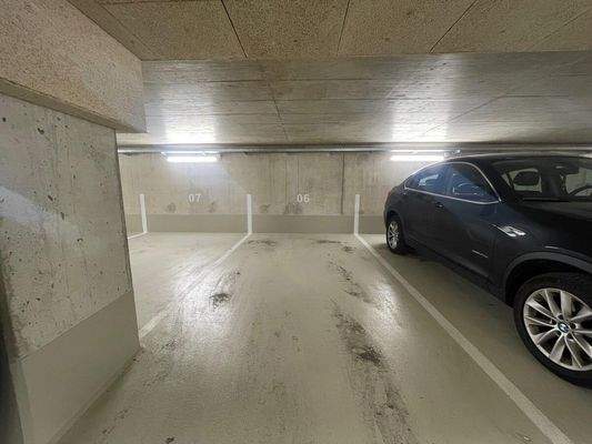 Tiefgaragen-Stellplatz