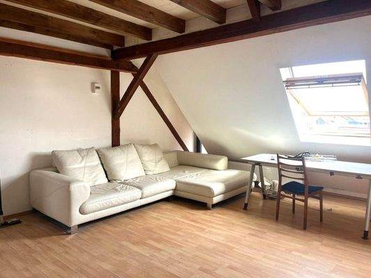 Dachgeschoss-Wohnung 2