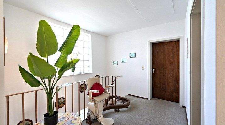 Geraeumiges Treppenhaus!