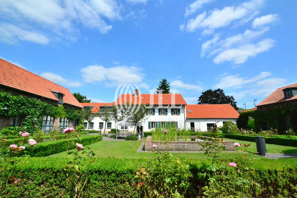 Außenansicht_Innenhof