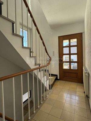 Treppenhaus/Flur Erdgeschoss