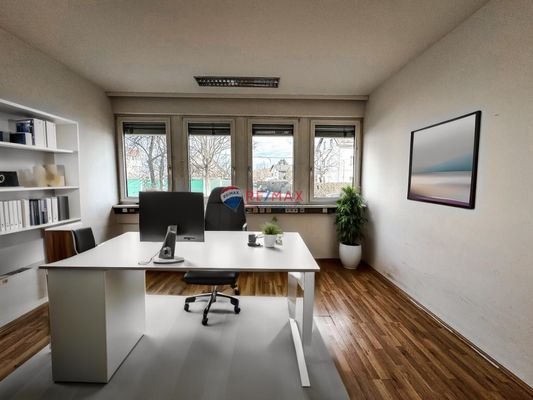 Virtual Staging Büro