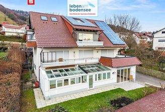 Gepflegtes Wohnhaus - Südansicht