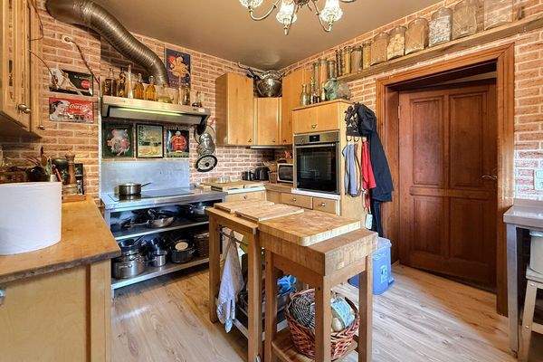 Küche mit Gastroelementen