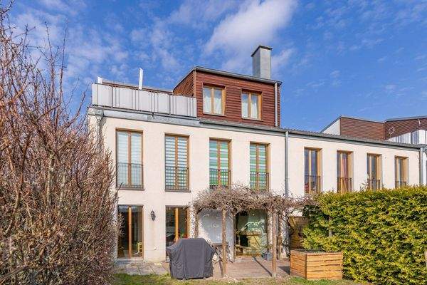 Hausansicht Gartenseite