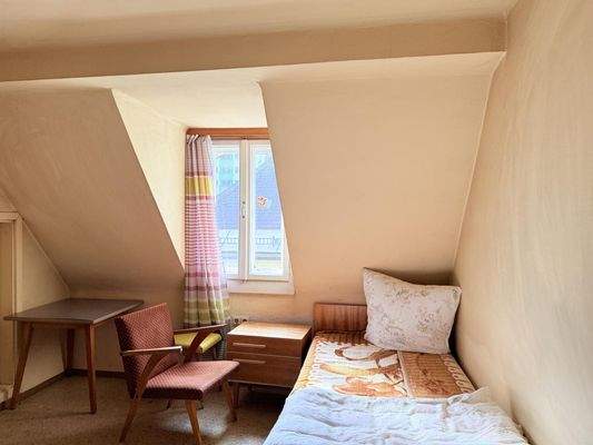 Schlafzimmer 2.OG Wohnhaus
