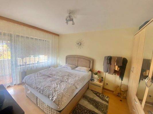 Schlafen OG mit Balkon