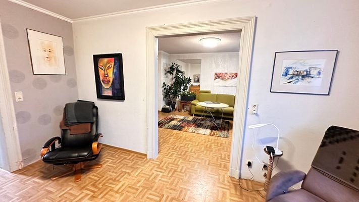 Durchgang Wohnzimmer 1 zu Wohnraum 2