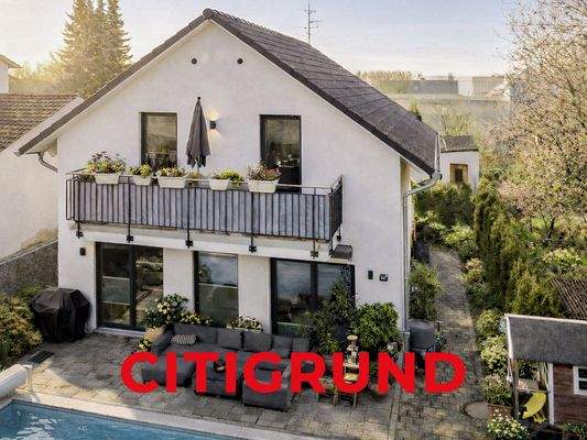 Hausansicht I KI optimiert