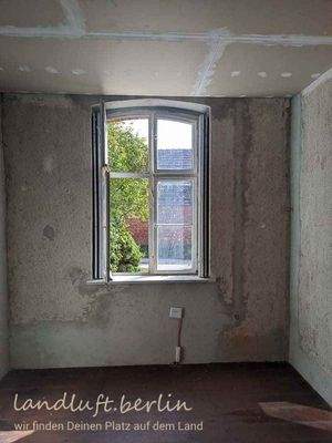 Kleiner Raum zur Straße.jpg