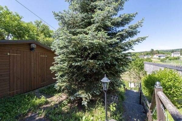 Eingangsbereich von der unteren Straße