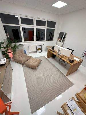 Büroraum.jpg