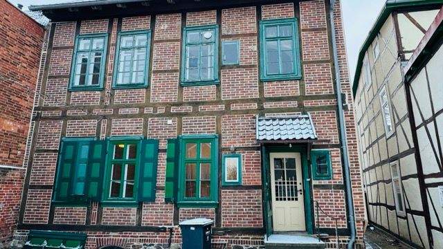 Hausansicht       .jpeg