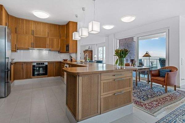 2. Obergeschoss Küche mit Einbauküche