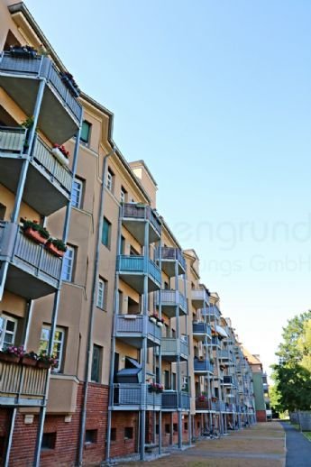 Saniertes Denkmal in Neulindenau!  2-Zimmerwohnung im Hochparterre! Vermietet! Mietpool möglich!