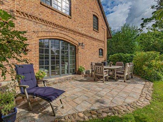 Sonnenterasse des Ferienhauses.jpg