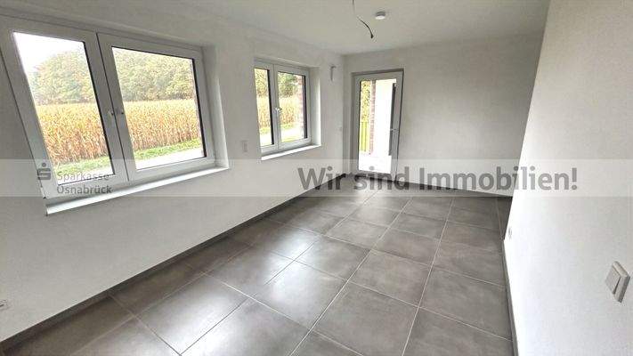 Schlafzimmer mit Zugang Loggia