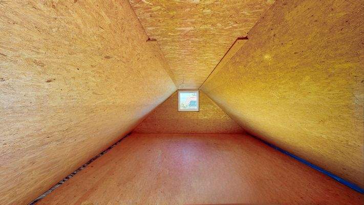 Staufläche über der Garage