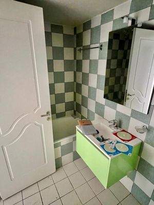 Kreta, Agios Nikolaos: Erdgeschosswohnung in Zentrumsnähe zu verkaufen