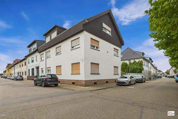 seitliche Hausansicht