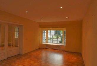 e0f9036e-6e93-425a-9e75-ae48c4