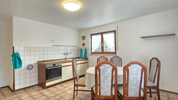 Küche und Essbereich