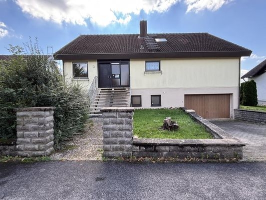 Vorderansicht des Hauses