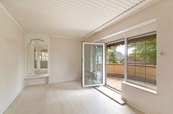 Zimmeranischt mit Balkon