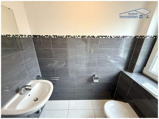 Stilvolles Gäste-WC im EG