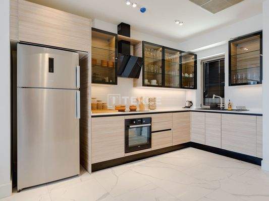 Apartments in a Complex with Private Pier in Bodrum Yalıkavak