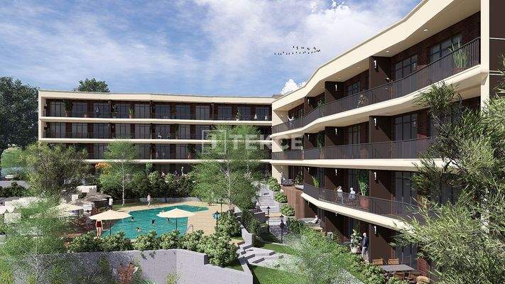 Apartments in a Complex Next to the State Hospital in Yalova