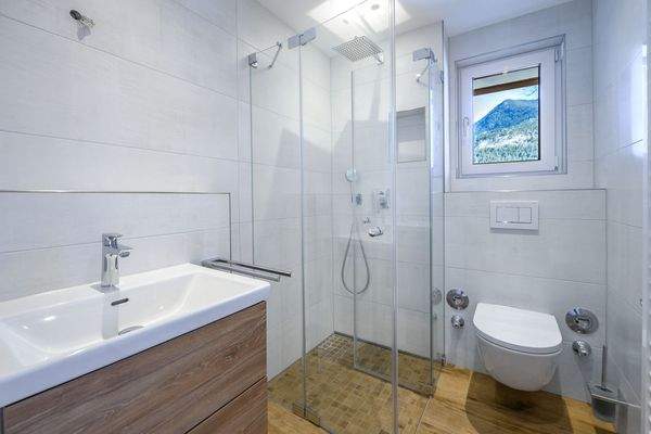 Duschbad mit Fenster