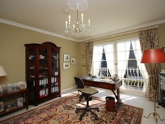 Arbeitszimmer