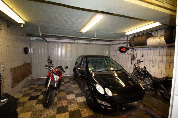 Garage 2 Bild 1
