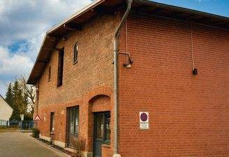 103_Halle 1 Giebel Parkplatzseite 2.jpg