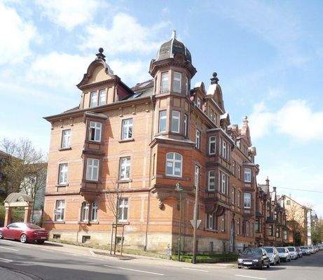 Villa in der 18März-Straße