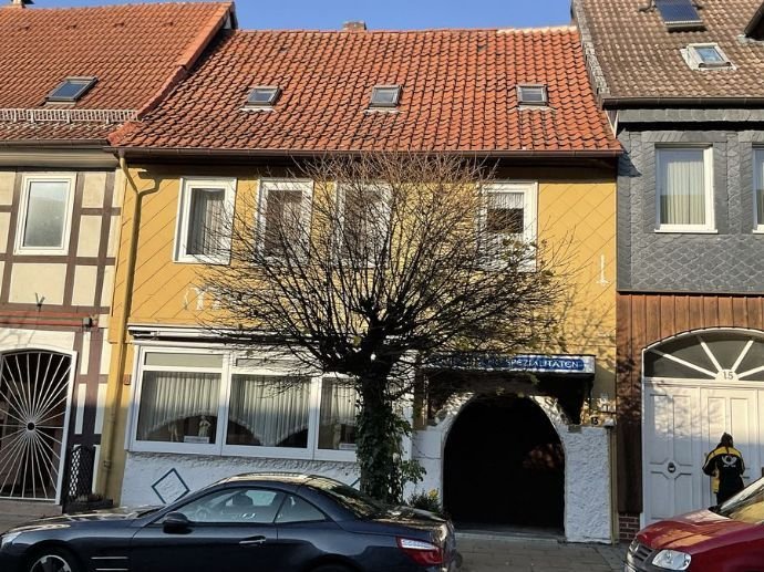 Ehemalige Gaststätte mit Wohnung