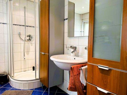 OG Badezimmer (3).JPG