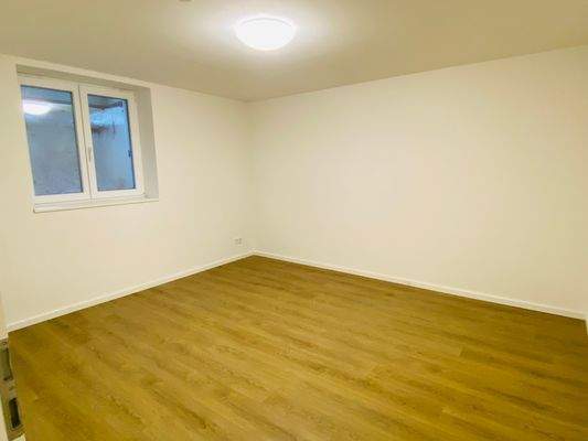 ST 27.11.2025 RTW 3 Zimmer.jpg