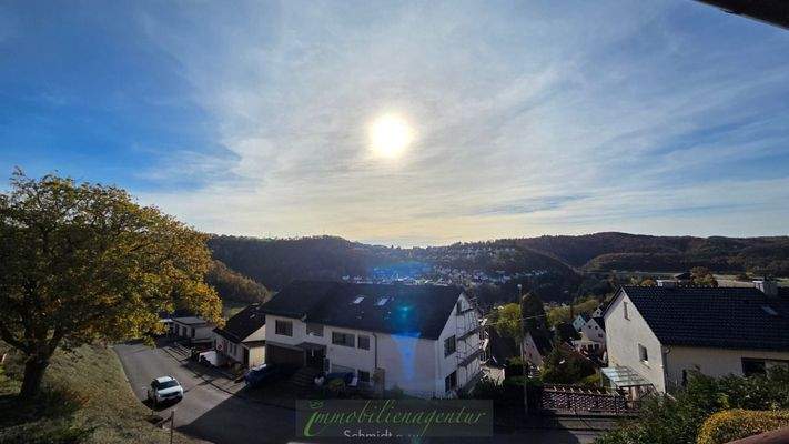 Blick über die Dächer des Ortes